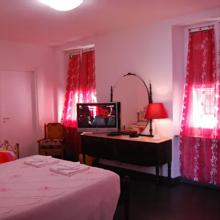 Gasthof Casa Mama Genua