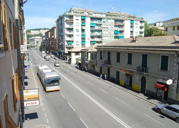 Casa Mama بيت ضيافة جنوة